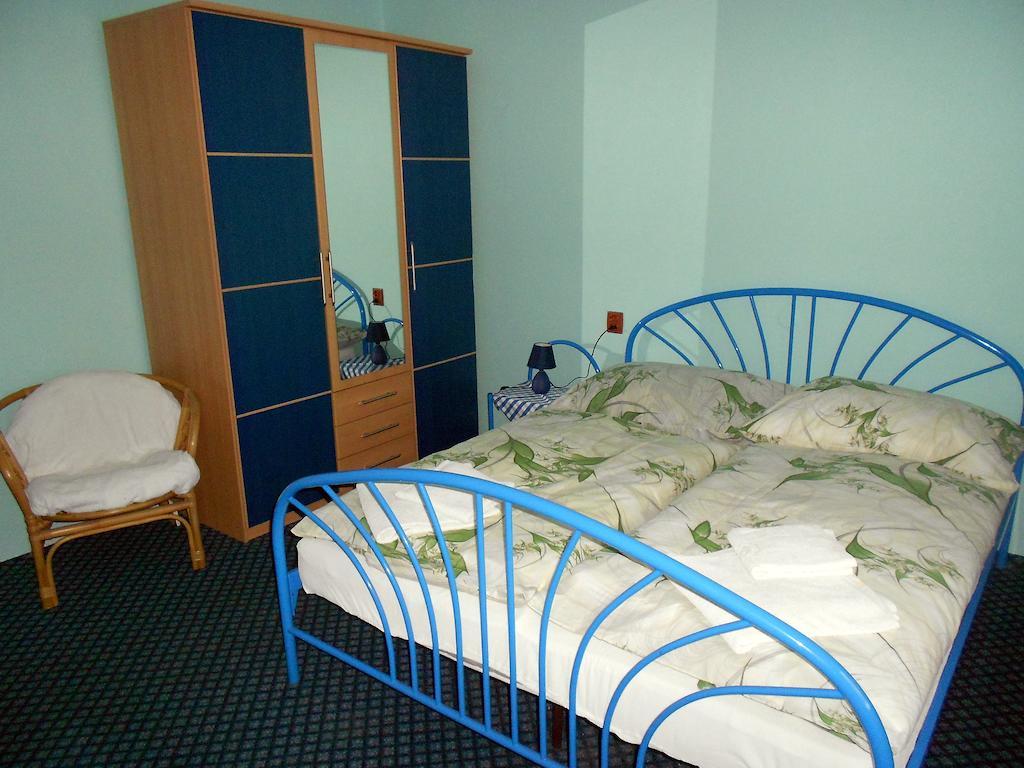 Penzion Paradise Острава Екстериор снимка